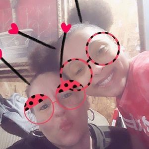 Meet your Posher, Angela